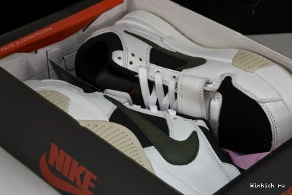 Jordan Scott The Cut x Travis Check 1120